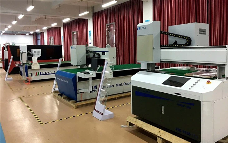 Laser Engraver For Large Glass Wall